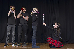 KinderTheaterWerkstatt: "Café Welt"