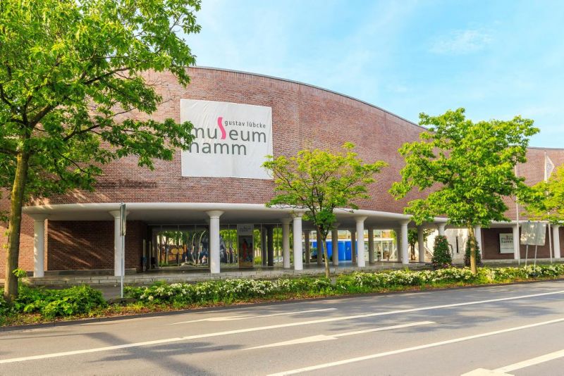 CAFÈ CORSO - EINE LEGENDE; Kabinettausstellung in der Stadtgeschichtlichen Abteilung